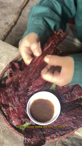 #đặcsảntâybắc #xuhuongtiktok #ẩmthựcviệtnam #taybac#thịtgacbeptaybac # thịt lợn sấy 