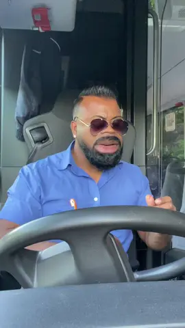 Manchmal bin ich so kompliziert das ich mich selbst nicht versteh 🇱🇰🤫😂#busfahrer #linienbus #sprechen #deuschland🇩🇪 #lustig #humor #fy #fyp #foryoupage #meme 