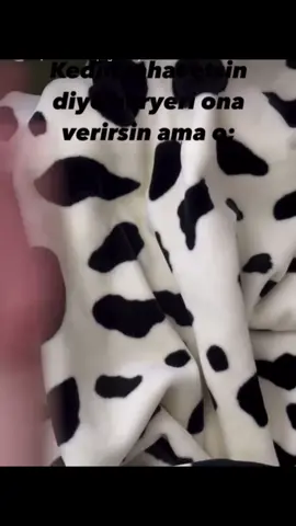 Kediler nedne böyle#fyp #reels #viral #foryou #kesfet #keşfetteyizzz #kedivideoları #kesfetbeniöneçıkart #cat #viral 
