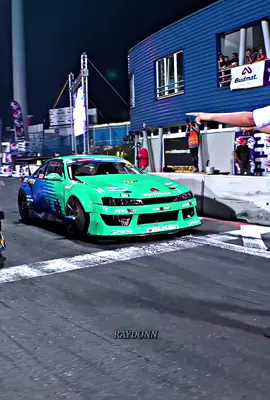 𝐓𝐡𝐞 𝐁𝐞𝐬𝐭 𝐁𝐚𝐭𝐭𝐥𝐞 𝐨𝐟 𝐚𝐥𝐥 𝐓𝐢𝐦𝐞 🤯💨 • #drift #formuladrift #nissan #silvia #s14 #jdm #car #edit #4k #quality #viral #fyp #raydonn #teamfx⚜️ 