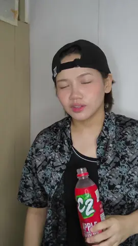 Scenario: fairy's nerve-wracking moment before meeting her group mates 