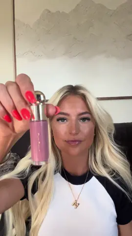 🫶🏼🫶🏼🫶🏼 #MakeupRoutine #grwmroutine #grwmmakeup #narsfoundation #saiebeauty #rarebeautyblush #toofacedconcelear #liquidhighlighter #onesizesettingspray 