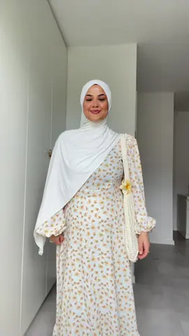 🌼 #OOTD #summerdress #modestfashion #fyfyfyfy #viral #hijabi 