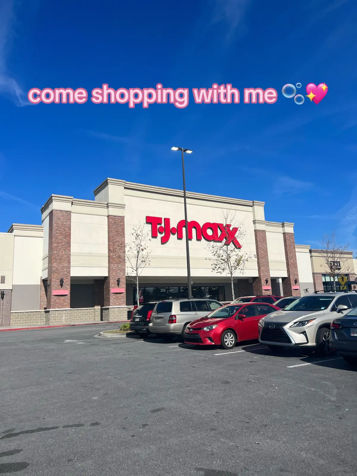 #foryou #xyzabc #tiktok #trending #trend #shop #shopping #tjmaxx #tj #comeshopwithme #Vlog 