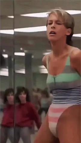 I never tire of this scene 🤤 Jamie Lee Curtis, John Travolta & Co in Perfect (1985) #aerobics #danceclass #1980s #80smovies #jamieleecurtis #johntravolta #perfect #oldmovies #workout #Fitness #fitspiration #fyp #nostalgia #leotards #sweat 