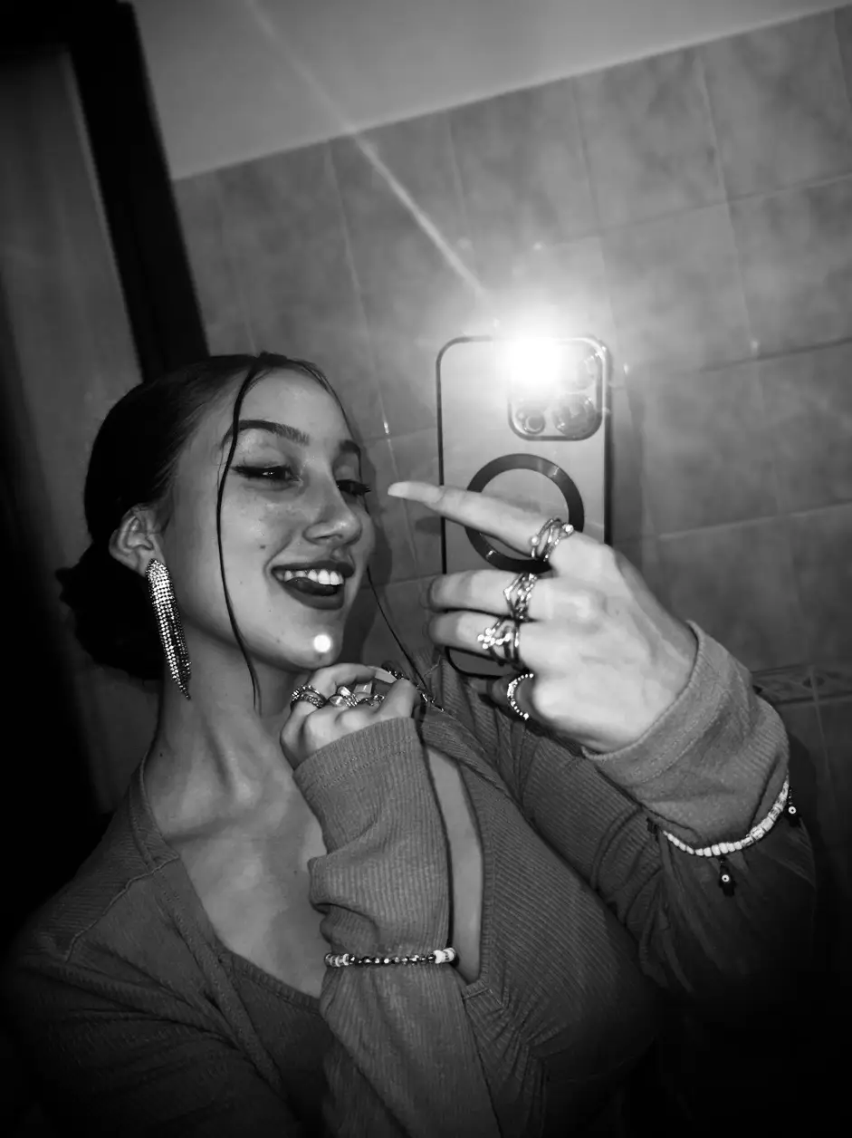 🧘🏻‍♀️🖤 #06 #trend #neiperte 