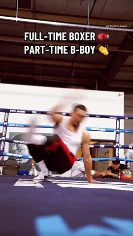 Teofimo Lopez’s break dance skills explains why his footwork is elite‼️ #LopezClaggett  #boxing #teofimolopez #breakdance #bboy 