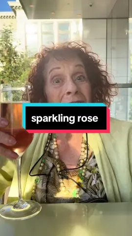I love when people take me out for dinner. Tonight’s drink contains two of my favorite elements: it’s sparkling, and it’s a rosé. In other words, it’s a sparkling rosé!#AnnieKorzen #sparklingrose #bubbly #restaurant 