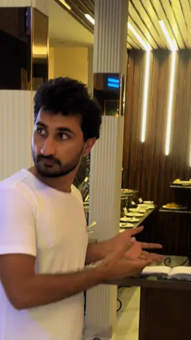 Ya kia ho gia mre sath 🤣🤣😝#viralvideo #trendingsong #trending #foryou #foryoupage #CapCut #viral #funnyvideo #usa🇺🇸 