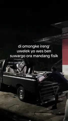 di omongke elek yo ben wong aku dewe ora tau cerito nek awakku apik😝