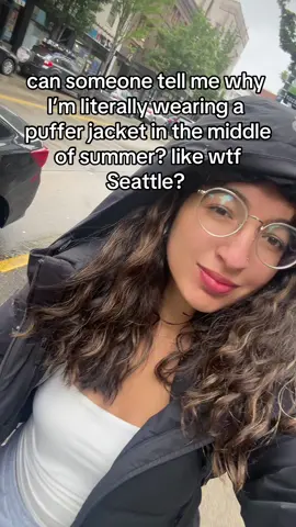 why did i choose to stay in a place where its literally 50s rn during summer when i could be getting tan and swimming at home 😫😫 #pnw #Summer #seattle 