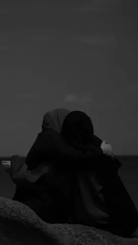 #يوم_الفراق_بكى_الصحاب💔 #ستويات_انستا_دينية🖤✨ 