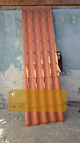 Escolhemos as telhas PERMATTI por diversas vantagens: A telha em PVC PLAN PERMATTI é leve permitindo maior econômia com as madeiras, além de ser leve  é super resitente no que facilita no manuseio na hora da instalação. Por aqui levamos em torno de 3 horas para todo o espaço. Ah, é indispensável o uso do kit vedação e fixação PERMATTI para garantir a  garantia de fábrica e a proteção contra ventos e chuvas. Tem a estética linda e pode ser instalada em diversas inclinações. Um produto incrível, para saber mais informações acesse o site: https://permatti.com.br/ Dica extra: no site da para fazer a simulação de telhas! Estamos encantados com o resultado e super ansiosas para o próximo capítulo e você? . . . . #publ1dadanni #publ1 #telhasempvc #telhasbaratas #telhaspermatti #telhadoempvc #reformaareagourmet #telhadoareagoumert #decoraçãoareagourmet #telhasareagourmet #construção 