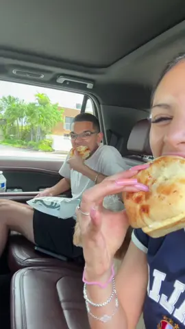 What shoukd we try next?😁 #Vlog #starbucks 