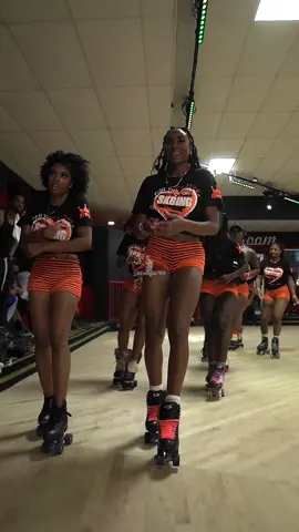 #rollerskating #rollerskatingtricks #blackpeopleskating #fyp #foryoupage 