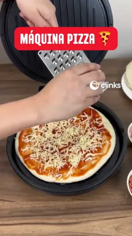 #maquinadepizza #máquinadepizzaeletrica  #especiallitéprofessional  Agora você pode preparar uma variedade de pratos deliciosos em casa com facilidade, graças à Máquina de Fazer Pizza, Legumes e Churrasco. Esta máquina versátil e potente é uma adição indispensável para sua cozinha, permitindo que você desfrute de refeições caseiras frescas e saborosas a qualquer momento. Com uma potência de 1000W e funcionamento em 110V, esta máquina oferece um desempenho eficiente para cozinhar seus alimentos favoritos de forma rápida e uniforme. Seja assando uma pizza crocante, grelhando legumes suculentos ou preparando um churrasco suculento, esta máquina faz tudo com facilidade. O recurso de cozimento duplo permite que você prepare diferentes alimentos ao mesmo tempo, economizando tempo e energia. Além disso, sua portabilidade torna fácil transportar e usar em diferentes ambientes, seja em casa, em um acampamento ou em uma viagem.#máquinadepizzaeletric#a #foryou #presentes #Cozinha #pizza #trending #pyf 