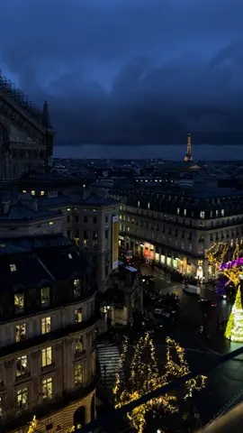 ليت شوارع باريس تجمع اثنين صدفه🎞️ #اكسبلور #fyp #foryou #باريس #فرنسا #paris #ترند #trend #4u 