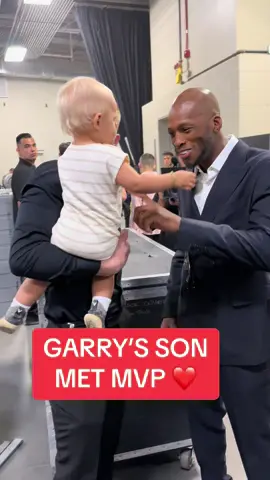 This is too #cute ❤️ #UFC #ufc303 #iangarry #michaelvenompage #wholesome 