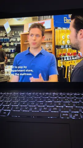 Greatest sitcom scene #netflix #sitcom #tvshow #movie #movieclips #funny #lol #itsalwayssunnyinphiladelphia #fyp 