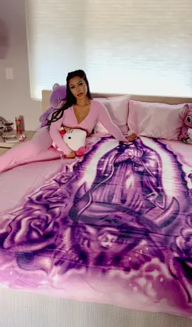 WE HEARD YOUR REQUESTS & WE MADE OUR ICONIC BLANKETS MUCH BIGGER!! XL Blankets drop this Friday 6/28 9am pst🔥 16 designs will drop this Friday 6/28 9am pst. Set your alarms now✨ @𝓛𝓸𝓿𝓮𝓵𝔂 🤎  #luxrosaporvida #luxrosa #sd #sandiego #daygo #619 #1904 #angelbaby #homegirls #fyp #foryou #foryoupage #explore #photooftheday #lowrider #lownslow #2000s #90s #blanket #oldschoollove #90s #streetwear #daygo #oldies #oldskool #lowrider #lowriderlifestyle #explorepage #film #cobijas