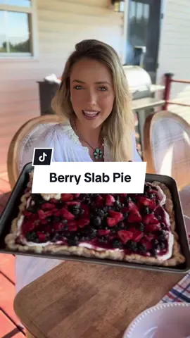 Can everything be a slab pie now?!? Sooo yummy!!! #july4th #slabpie #EasyRecipe #dessert #cooking 