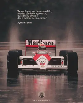 Ayrton Senna foi um lendário piloto brasileiro de Fórmula 1🏎️ Conhecido não só por suas habilidades excepcionais ao volante, mas também por seu carisma e impacto fora das pistas.  Tricampeão mundial, Senna é lembrado por sua determinação, técnica apurada de pilotagem e vontade de vencer.  #senna #motivacão #f1 #corrida #foco #dream 