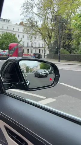 Spotting a Luxurious Rolls-Royce in Belgravia Square Driving in central London around Belgravia Square and I can see a very nice and expensive Rolls-Royce convertible coming from behind. Please share and subscribe for more exciting updates!