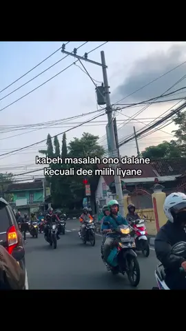 #fypシ゚viral #fypage #katakata #story #trend #viraltiktok #jowopride #jowostory #jowokuciwoo #masukberanda #masukfyp #masukberandamuu #bismillahfyp #foryou #4upage 