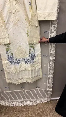 AREEJ collection #luxurylawncollection2024 #designerdress2024 #readytowear #pretreadytowear 