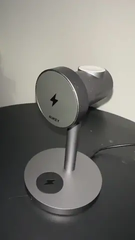 The perfect charger! 🔋 #thatsamantha #ttsacl #TTSACL 