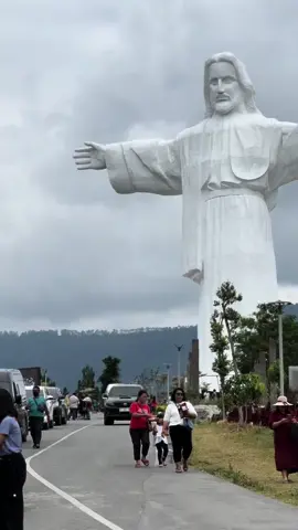Patung Yesus Tertinggi? @Gagal S.E @ANDRY SINURAT @FakeRushVnt #manikrajacompany #dieselpower #sibeabea #patungyesus #danautoba #bataktiktok #fypシ 