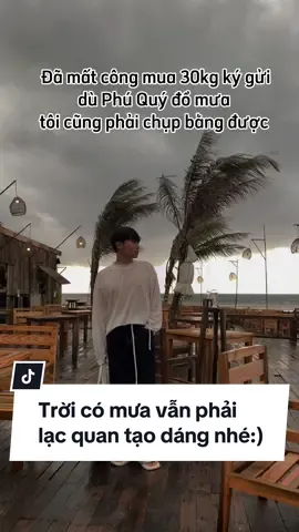 Em trai mr Siro đi du lịch được thần mưa độ k trượt phát nào#xuhuong #viral #viraltiktok #phúquýisland #traveling #fashion #fyp #phúquý #sealaviephuquy #OOTD 