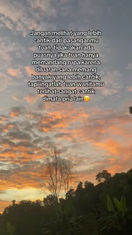Jangan lupa bersyukur🥰@Abdurrasyid #😊 #😇 #janganlupabersyukur #bersyukur #pria #quotes #quotestory #strywa #katakatabijak #katakata #fyp #lewatberanda #viral #viralvideo 