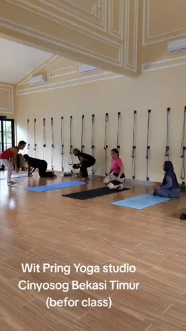 #yogabekasitimur #ruangyoga #witpringstudio #studioyoga  #studioyogabekasi 