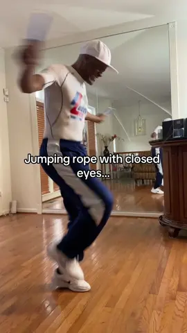 What if jump rope could unleash the warrior within you?⚔️ The fighting spirit, that will never, ever give up on their dreams. What if this training tool could help you reach your greatness? This style of jumping is called - The Warrior Style. We jump to conquer our limits and be victorious in whatever life throws at us. Jump into the Warrior Style & Feel the incredible benefits of this exercise. Improve your fitness, agility, speed, coordination, reflexes and so much more.🏃‍♂️ Shape your Body & Improve your Endurance.💪🏽 Strengthen your Focus, Discipline & Perseverance. This is the Rope To Success!🏆 For all jump ropes, link in the bio!📲 . . . #jumprope #jumpingrope #jumpropetraining #skipping #skippingrope #jumpropes 