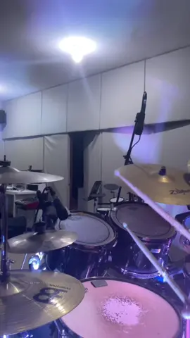 Lebih Indah-Adera🥁 Drum Cover #drum #drumcover #drumcoverindonesia #drummersoftiktok #adera #lebihindah #lebihindahcover #aderalebihindahcover #fyp #fypシ #fypシ゚viral #fypage #4u #4upage #fyppppppppppppppppppppppp #fypp #fypgakni #viral #beranda #fyppp 