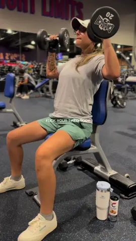 Discipline is the bridge between your fitness goals & fitness success. TRUST THE PROCESS!!!  📸: @Lovski.Fit ✨ (Go follow my trainer)  #gym #gymmotivation #GymTok #dailyshine #dailyvlog #successfulwomen #lesbiansoftiktok #GymLife #StanleyCup #celsiuslivefit #reebok #beatstudio 