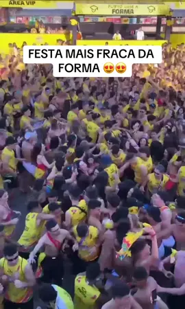 Ansiosa pra gritar “Aaaaa eu to em Porto” #porto24 #portoseguro #formaturismo #formatura #terceirao #foryou 