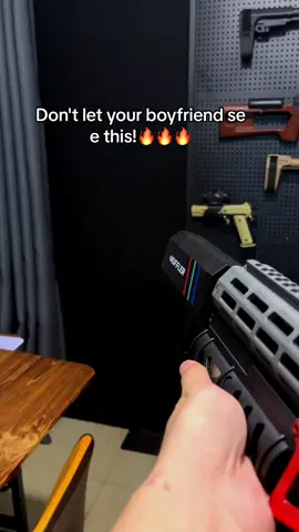 Don't let your boyfriend see this 🤓