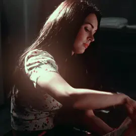 shes eating boys! | rm/sharpen: @s cc: @fay scp: jonathanscenes #jennifercheck #jennifersbody #meganfox #edit #viral #jonathanffx #ate #ae #twixtor 