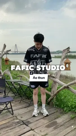 Fafic brand áo bụi bụi đường phố ae tham khảo nhé #fashion #giaysneaker #giaychinhhang #localbrand #aothun #aophong #short 