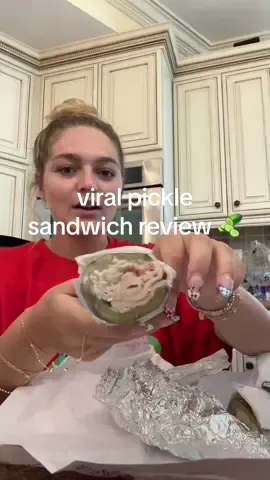 pickle sandwich taste test 🥒 #fyp #foryou #haul #Lifestyle #picklesandwich #pickles #lunch #eat 