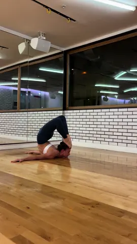 Operation get my feet back over my head like my younger days haha🤞🏻#Fitness #gymtiktok #gymnastics #training #cheststand #fyp 