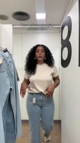 Bem vinda ao midbonde, mana!  #midsize #midsziebody #corpolivre #bodypositivity #midsizebrasil #calcajeansfemenina #jeans 