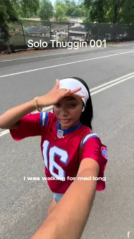 Solo Thuggin 001: random running around nyc🗽 #centralpark #solodate #fitcheck #nyc #upperwestside #soho #thaifood #Vlog #vlogging @Levain Bakery 