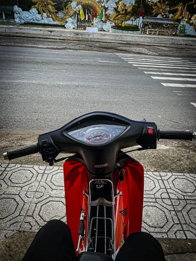 Dù có nóng nảy cũng đừng nói ra những lời lẽ không tốt. Cơn giận rồi sẽ qua, chỉ có tổn thương là không thể xoá nhoà. Có những chuyện không cần câu trả lời, vì thái độ chính là đáp án. 