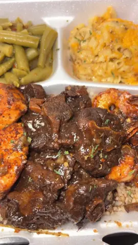 Oxtails /Honey jerk shrimp & salmon Or Caribbean jerk Chicken & shrimp😋🥵 So Much To Choose From  Come Get your fix !! Open Wednesday -  Sunday dine in & to go !! 2427 austin hwy San Antonio tx call in 2109770060 / online ordering also available on Doordash &  Uber eats  #oxtails #oxtailsjamaicanstyle #jerkchicken #jerkshrimp #jerksalmon #stewchicken #currychicken #bakemacandcheese #sweetpotatocasserole #greenbeans #collardgreens #sweetplantain #cabbage #bakebeans #friedokra #riceandpeas #riceandbeans #soulfood #caribbeantiktok #caribeanfood #jamicantiktok #jamicanfood #sanantoniotx #houstontx #dallastx #austintx #fyppppppppppppppppppppppp 