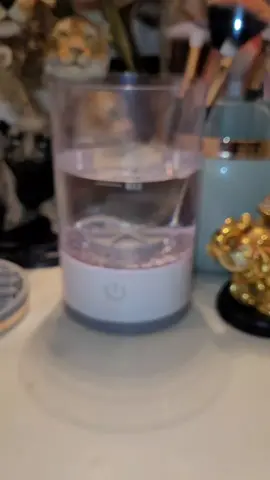 How many people guessed right? #makeuphacks #makeuptutorial #makeup #BeautyTok #BeautyTech 