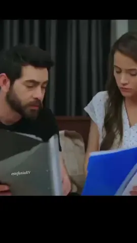 Dilan estornudando pero Baran se ríe ❤❤❤🥀🥀🥀🥀🥰#kancicekleridizi #dilanbaran #parati #fyt 