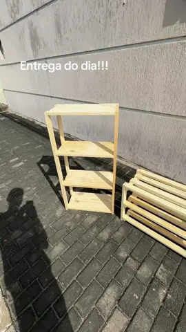 Mais uma entrega realizada com sucesso!!! Combo sapateira + estante. #combo #sapateira #estante #palethes #paletes #dyi #moveis  